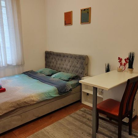 Belvedere City Center Apartment 베오그라드 외부 사진